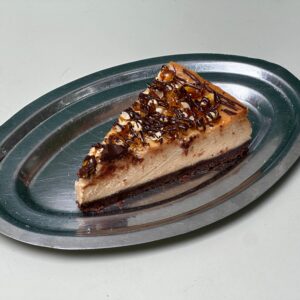 Snickers Cheesecake